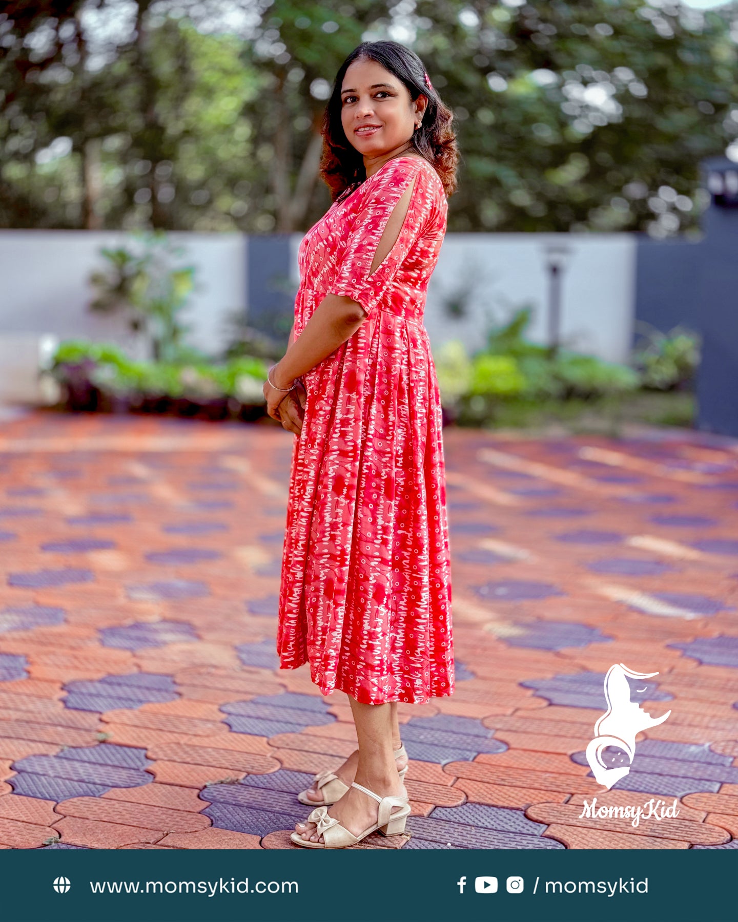 Pinkish red with white abstract print box pleated dress