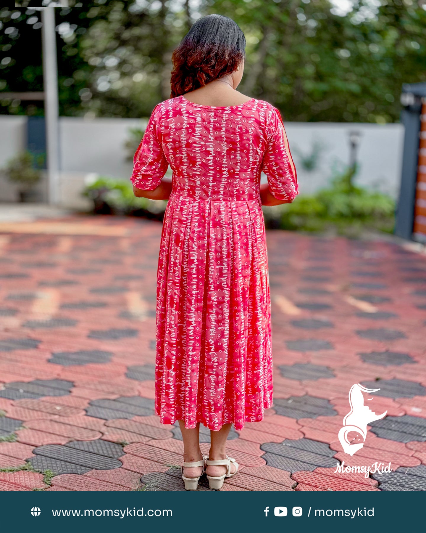 Pinkish red with white abstract print box pleated dress