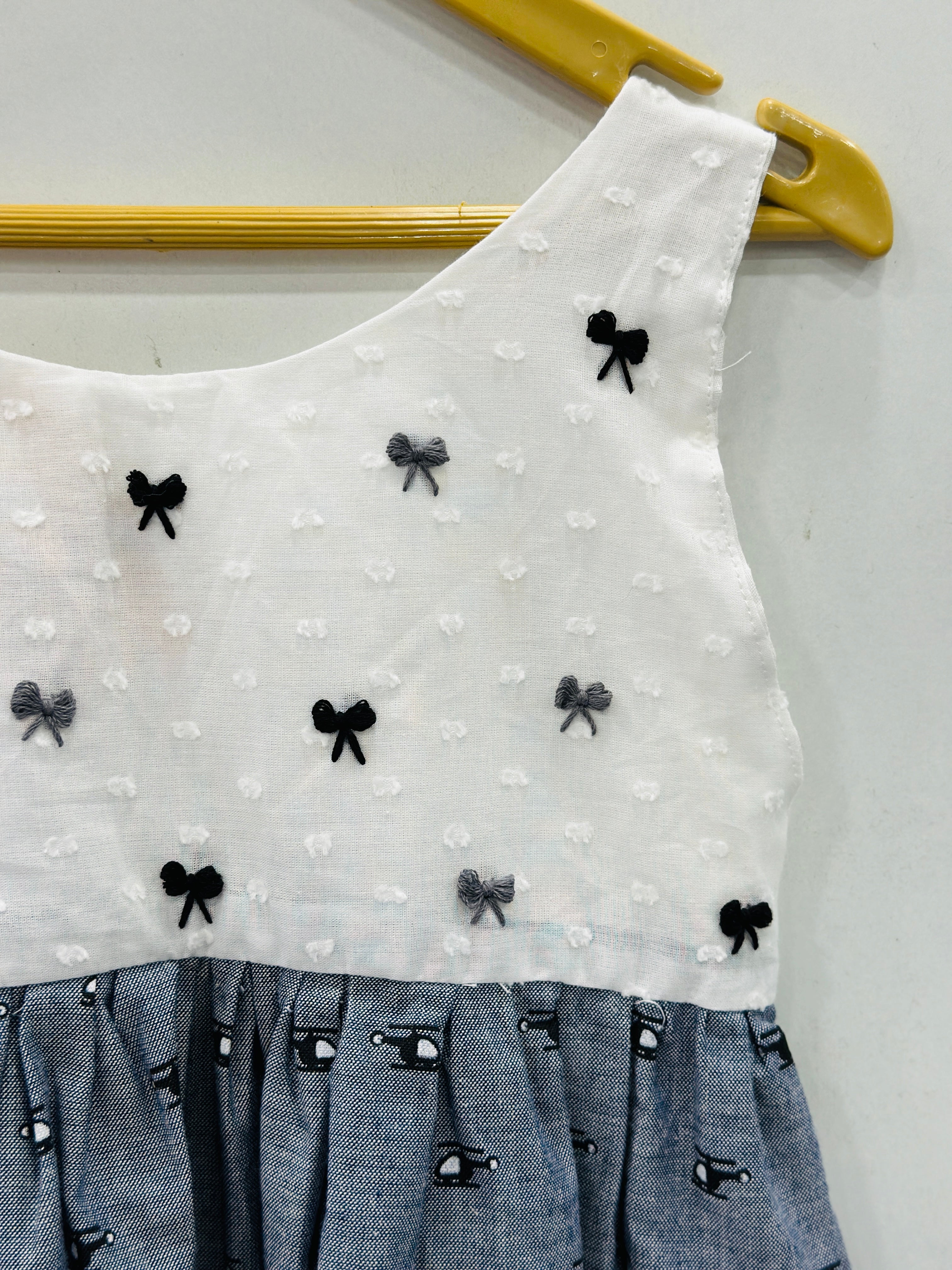 Cotton Frock With Thread Work In Yoke(1-2yrs) | MK-GW-1003