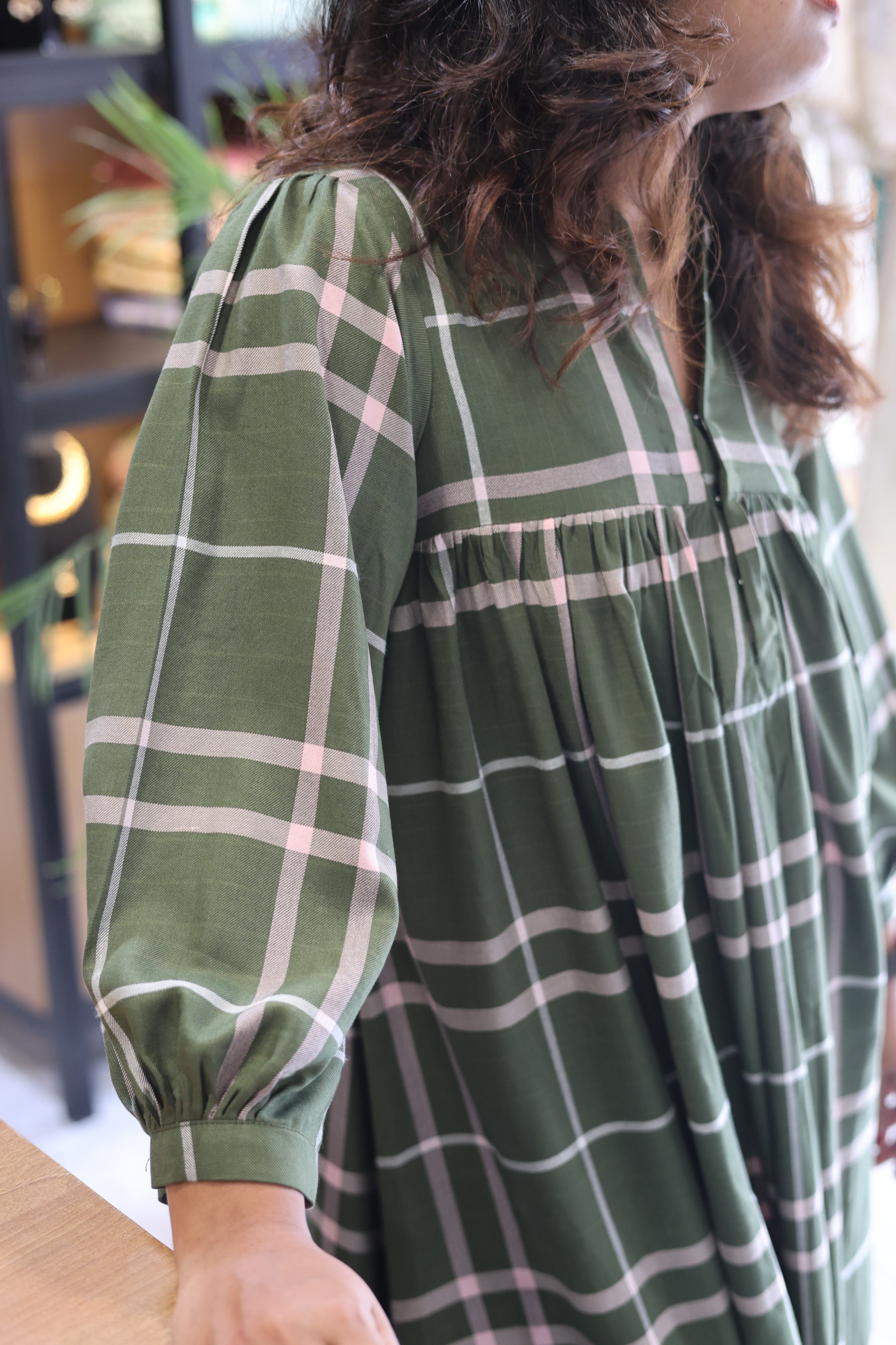 ALINE OLIVE GREEN TOP | WA-OA-1119