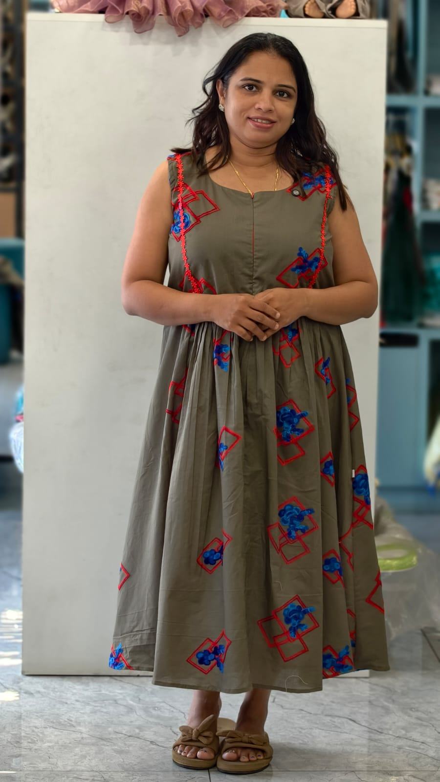 OLIVE GRREN EMBROIDERY MATERNITY DRESS |MK-MW-1086