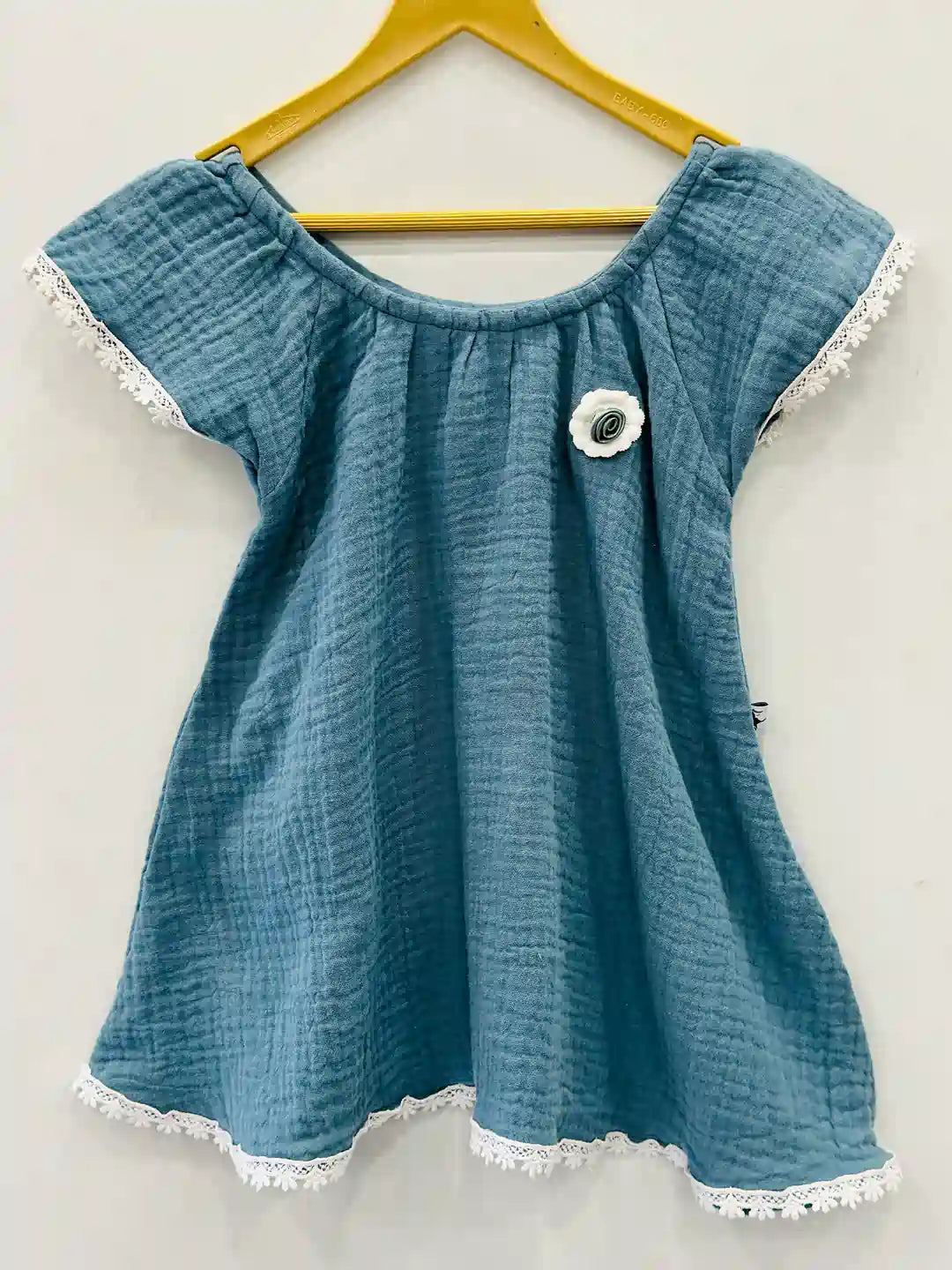 cute-baby-clothes-soft-muslin-frock-in-trendy-style