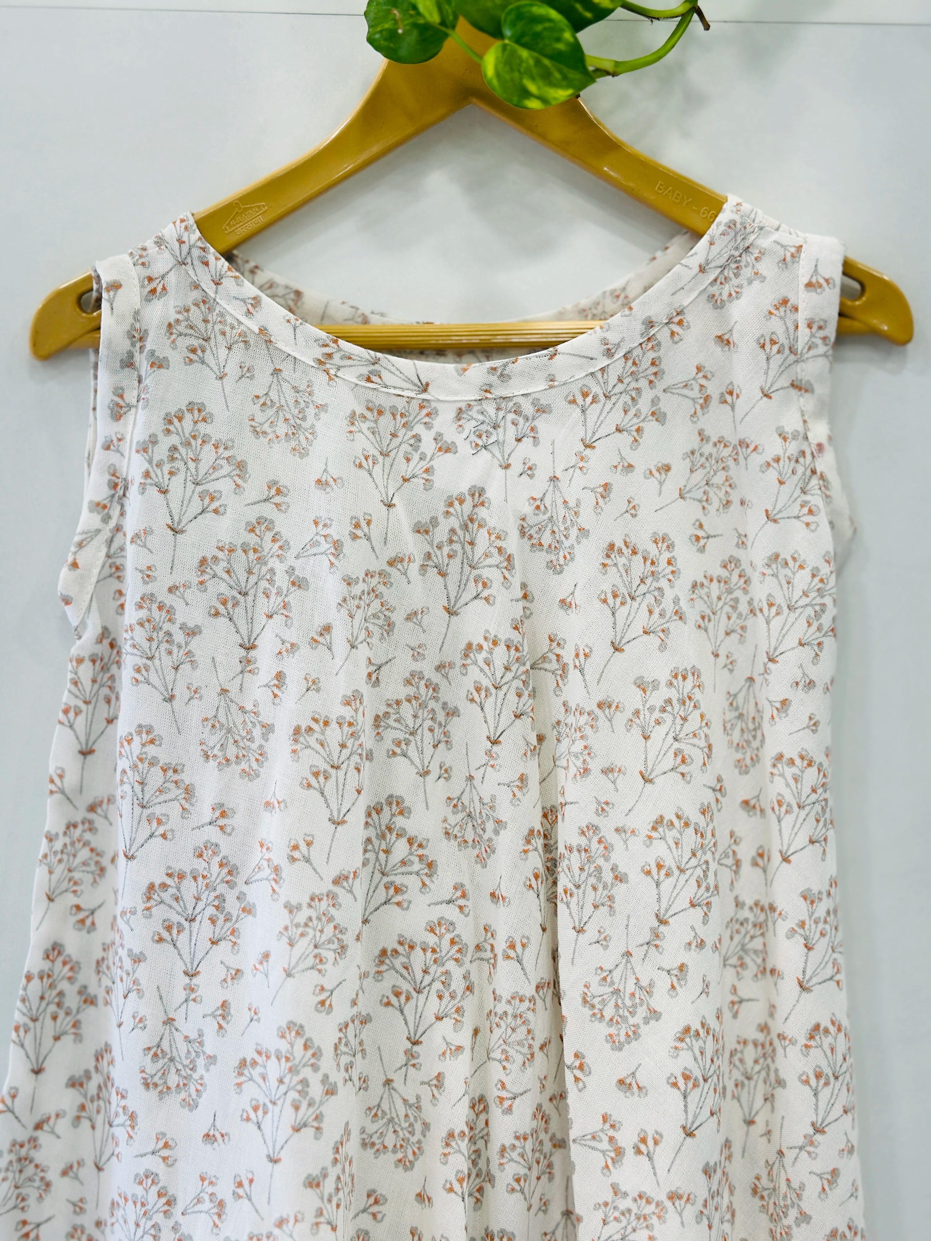 embroidered-white-cotton-kids-frock-stylish-floral-dress-for-girls