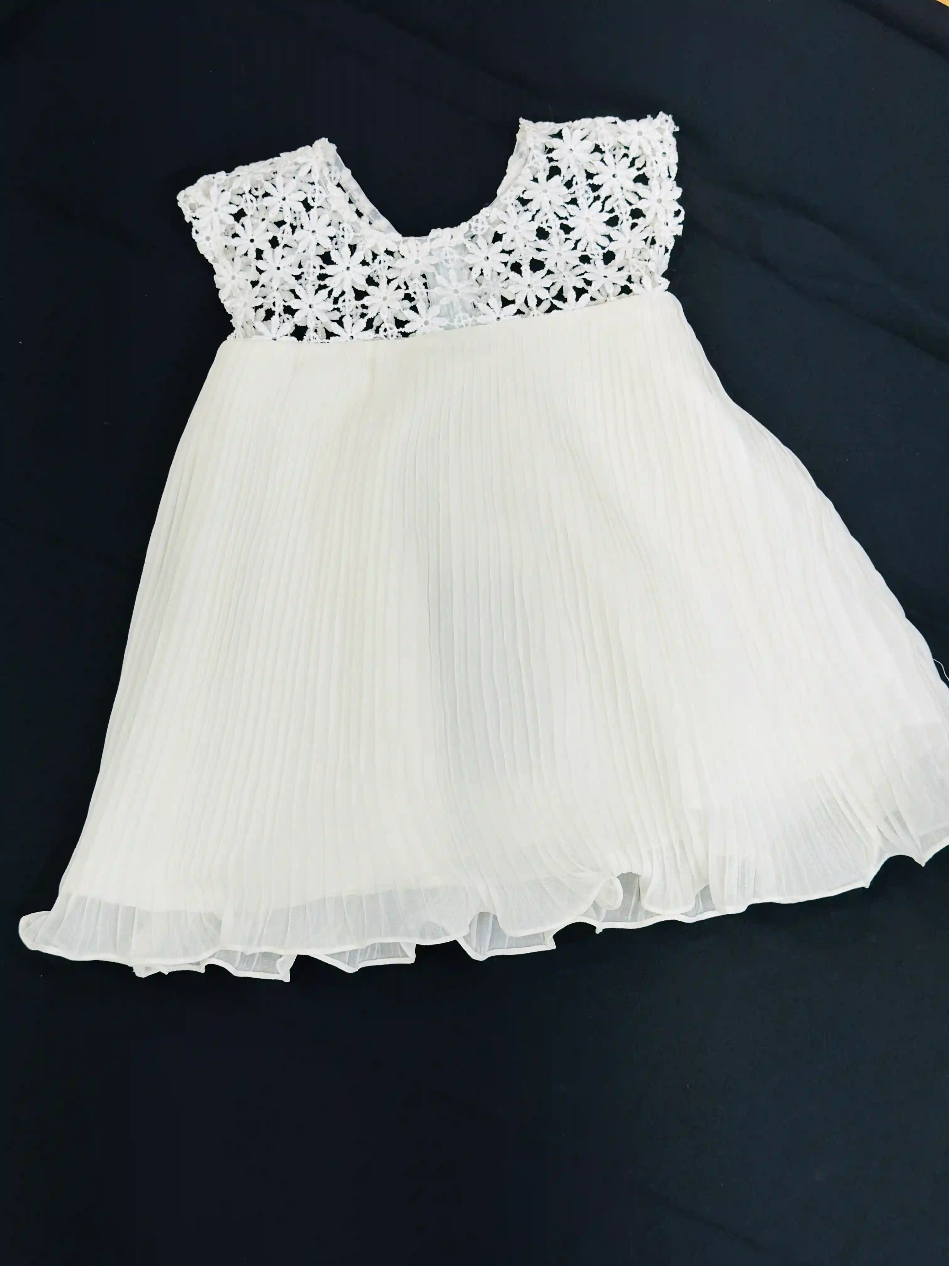 pleated-frock-for-kids-white-net-design-party-wear