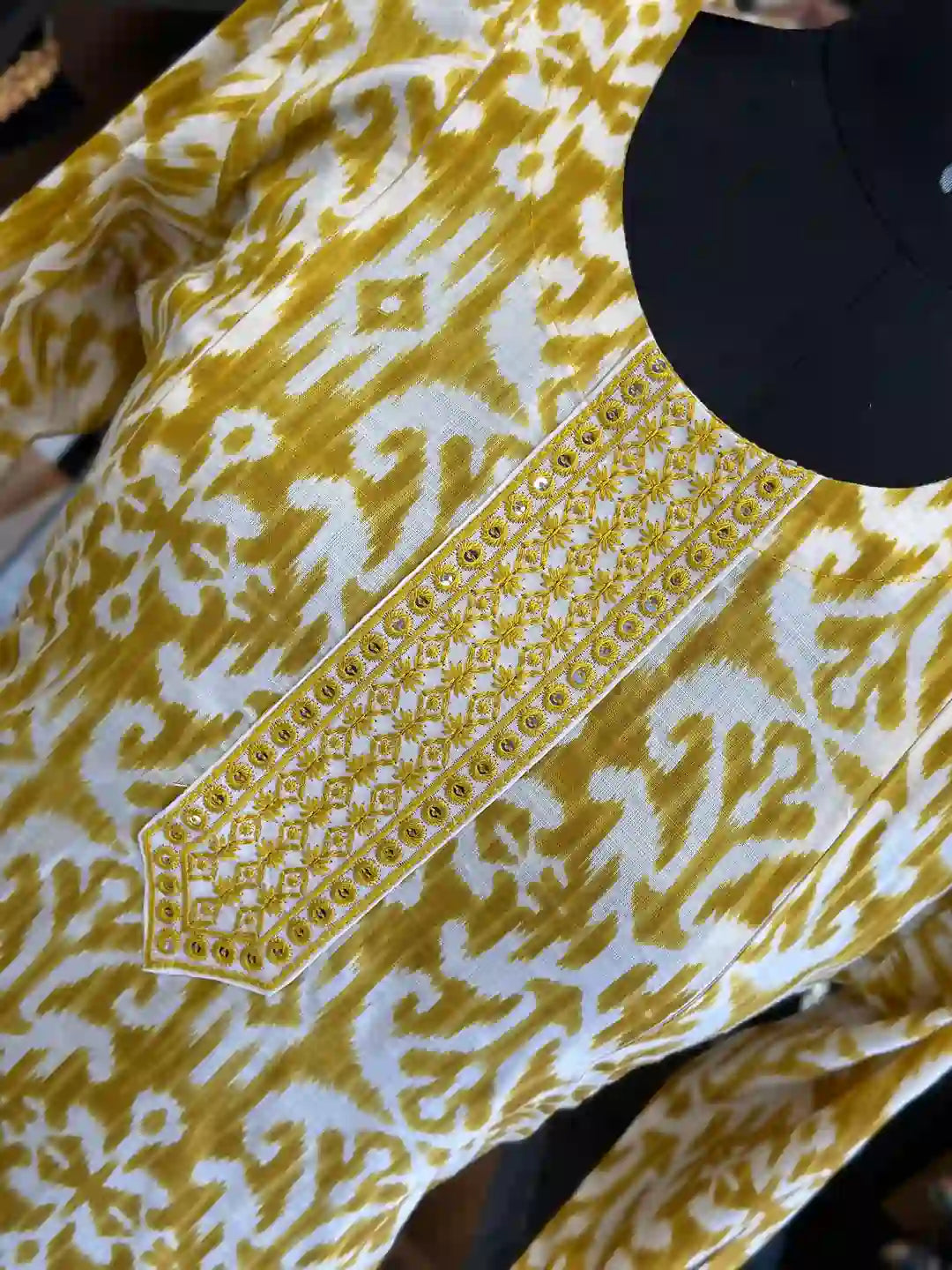 round-neck-breastfeeding-kurti-for-easy-nursing