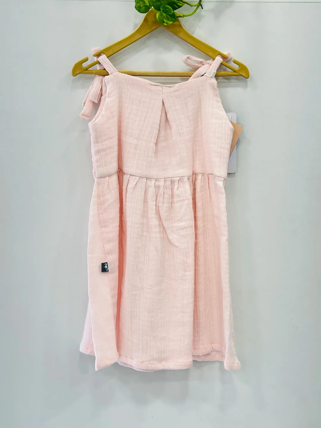 stylish-peach-party-frock-for-girls-in-india