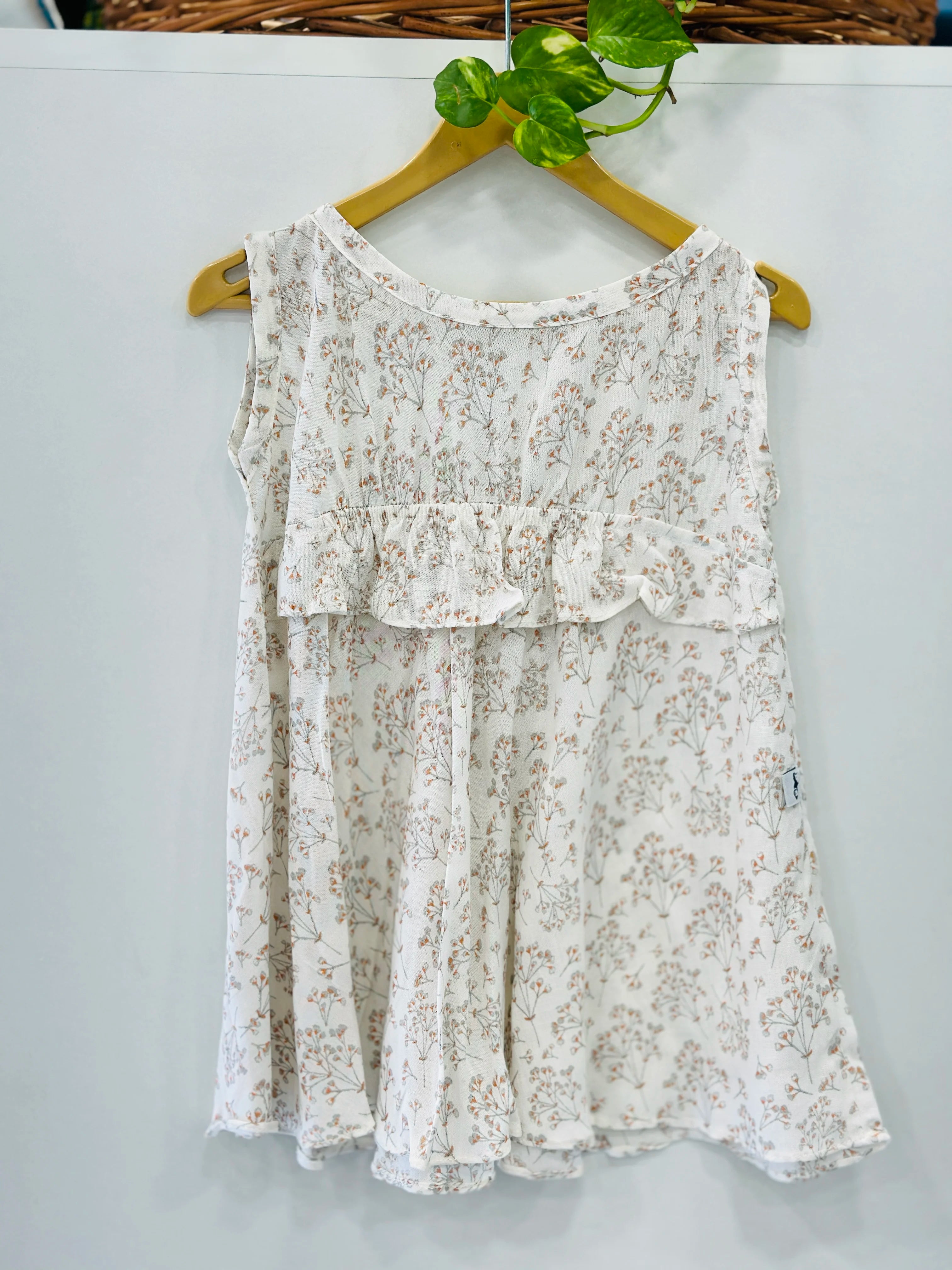 white-cotton-floral-frock-for-girls-with-block-print-and-embroidery