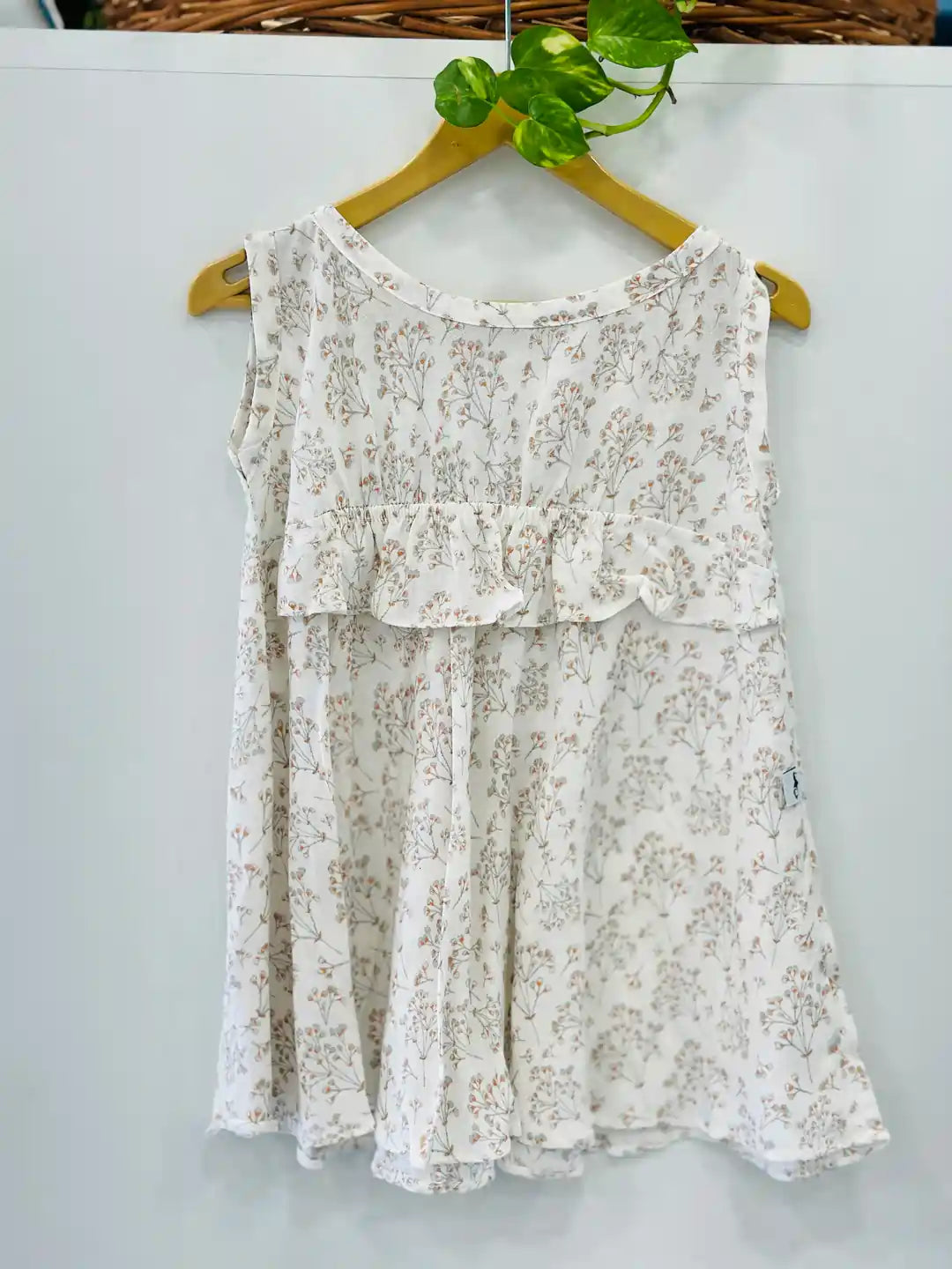 white-cotton-floral-frock-for-girls